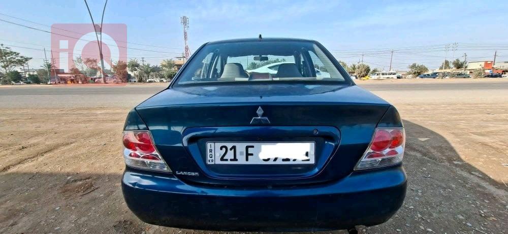 ميتسوبيشي لانسر